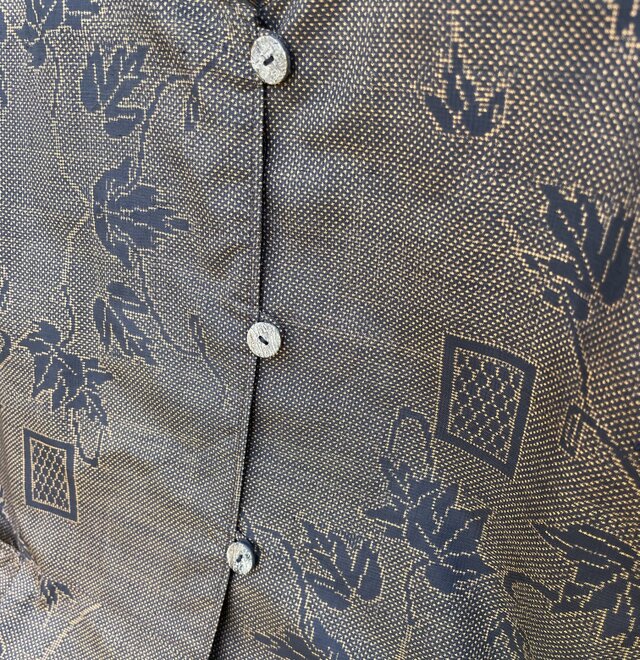 着物リメイク】羽織れるワンピース/切り替えタック/大島紬 | iichi