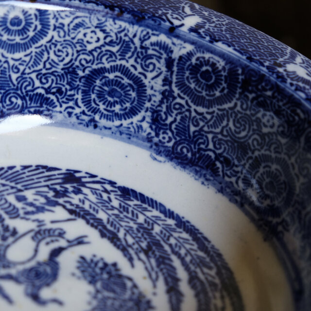 見込みに鳳凰◇縁に鳥。伊万里 ベロ藍印判鉢 碗 骨董・antiques 瓢箪