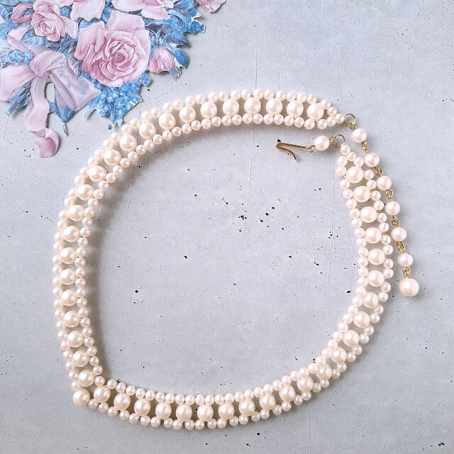 V shaped faux pearl ヴィンテージネックレス