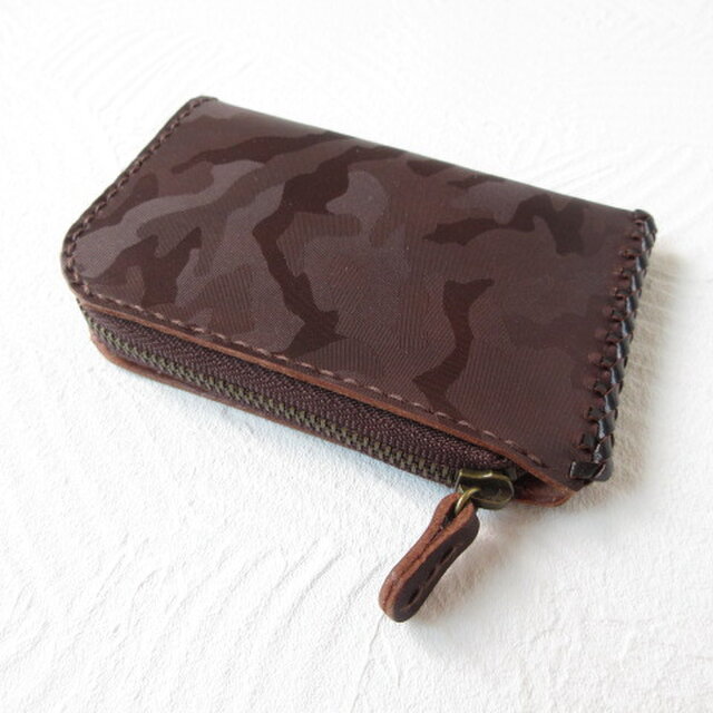 SALE開始～  《牛革》Ｌ字ファスナー・コインケース・スリムタイプ・ダークブラウン迷彩・0002