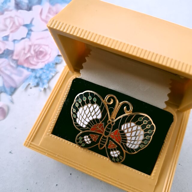 cloisonné butterfly ヴィンテージブローチ