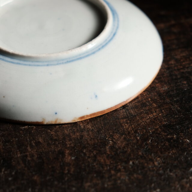 高麗青磁の中皿　骨董　古道具 見込みに向かい蝶◇鹿と竹。時代印判中皿 骨董・antiques 古道具 丁寧