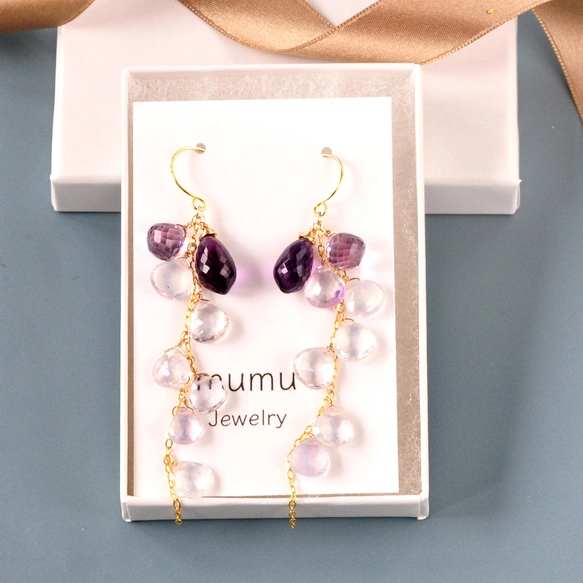 霜のヴェール – スコロライト＆アメジスト ロングピアス（早割価格）