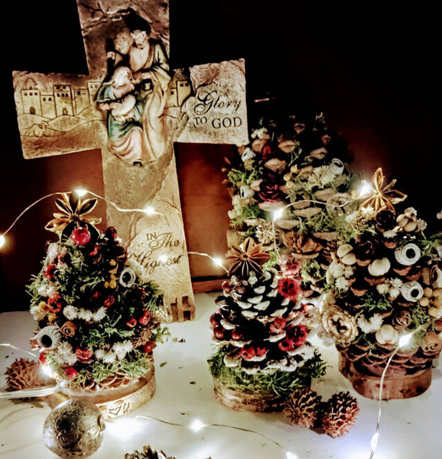 6点セット 松ぼっくりと木の実のクリスマスツリー アレンジ自由 イエス
