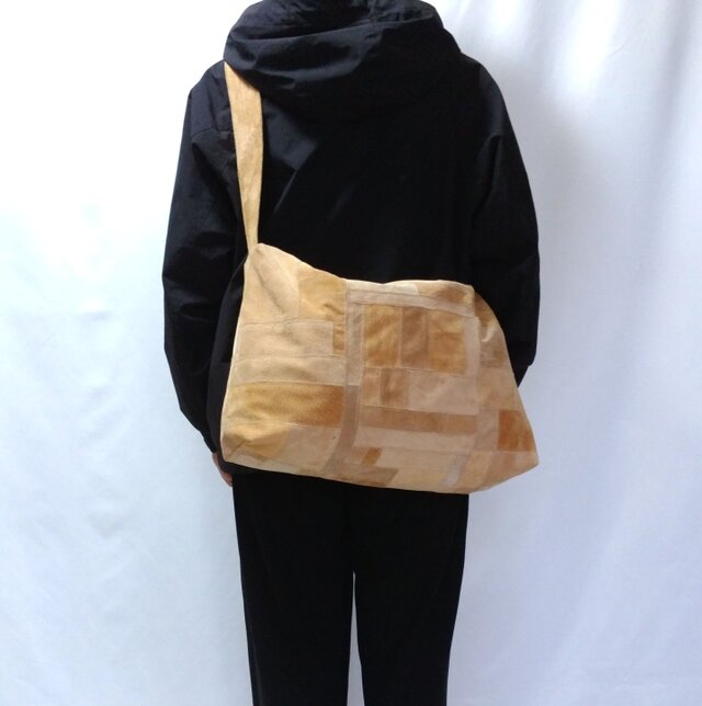 ☆一点もの☆ ピッグスエードのビッグショルダー ライトキャメル