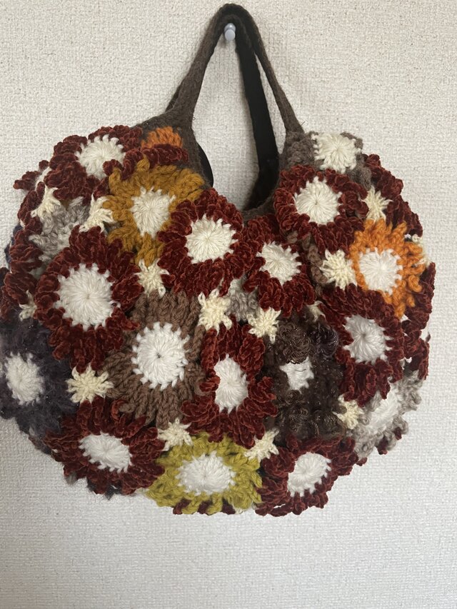 毛糸のグラニーバッグ