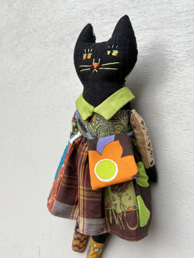 おでかけ黒猫さん | iichi 日々の暮らしを心地よくするハンドメイドや