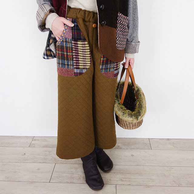 ブラウンキルトニット・ほっこりウールパッチキュロット