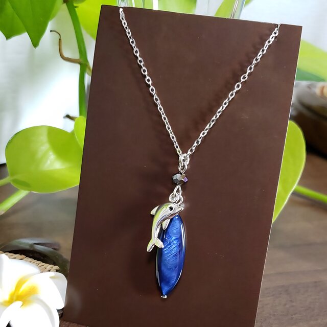 シルバーアクセサリー イルカネックレス 単品 ダークブルーシェル No.539