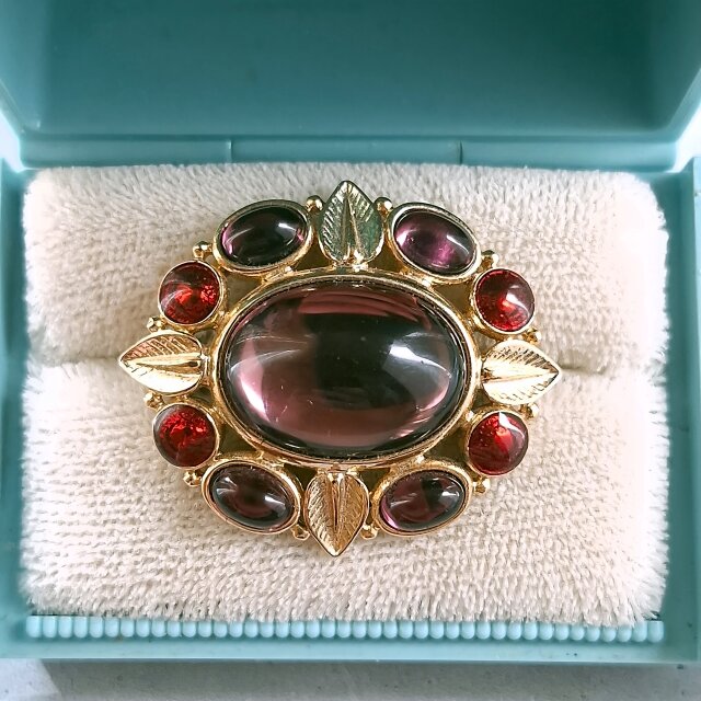 Liz Claiborne》 purple clear red enamel リズ・クレイボーン