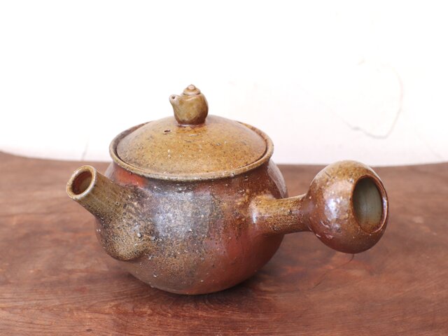 備前焼 急須 (急須on急須) k1-105 | iichi 日々の暮らしを心地よくする