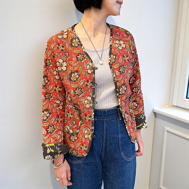 ブロックプリントのキルティングジャケット【レッド】