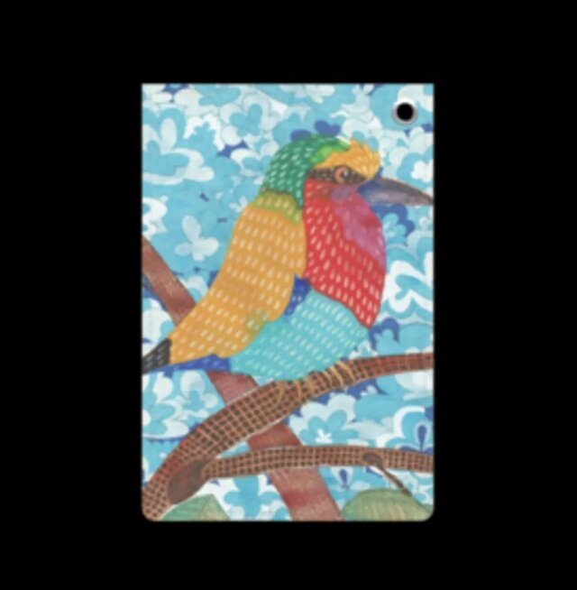 空色にほどける想い──ライラックニシブッポウソウ・シャルメナのパスケース