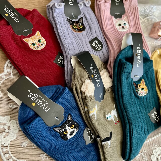 猫さん刺繍の靴下クリスマスカラーの詰め合わせ7足セット | iichi 日々