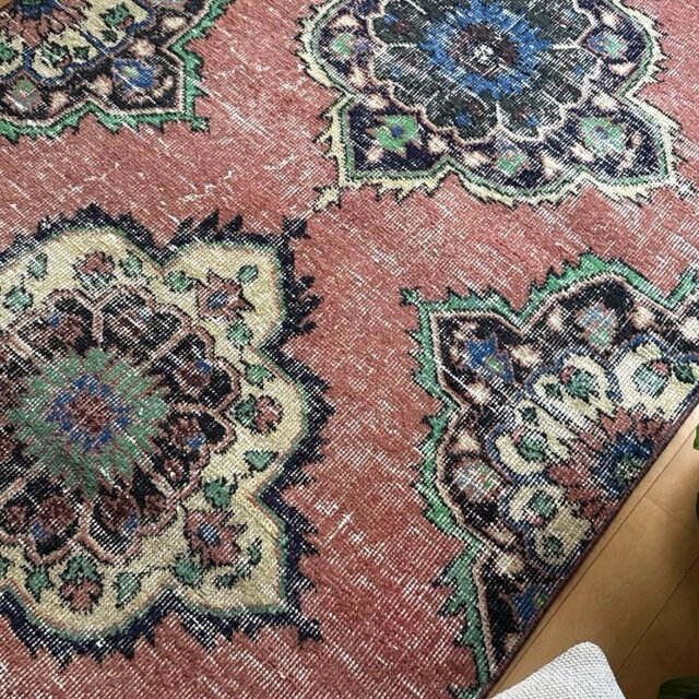 95×205 コーラルピンク オリエンタル柄 トルコヴィンテージラグ