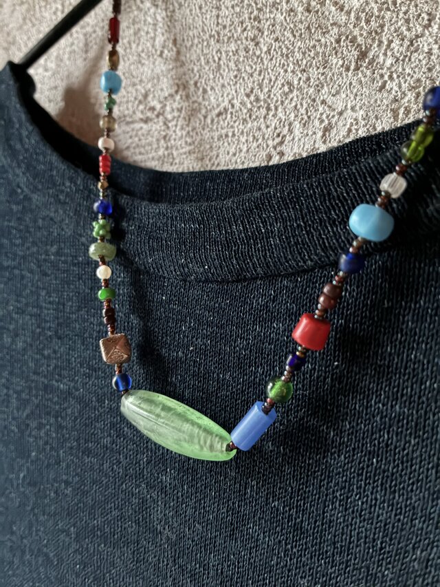 アフリカン＋古のネックレス。＠アフリカのビーズ＋世界中の古いビーズ