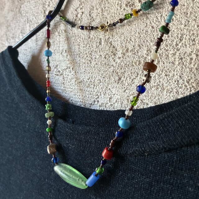 アフリカン＋古のネックレス。＠アフリカのビーズ＋世界中の古いビーズ