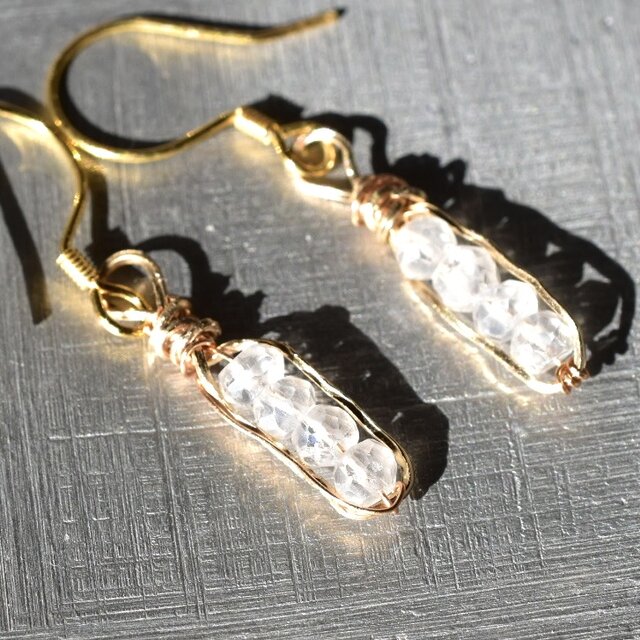 クリスタルクォーツ  ボタンカット/k14gfスクエアワイヤー縁取り/ピアス(イヤリング)