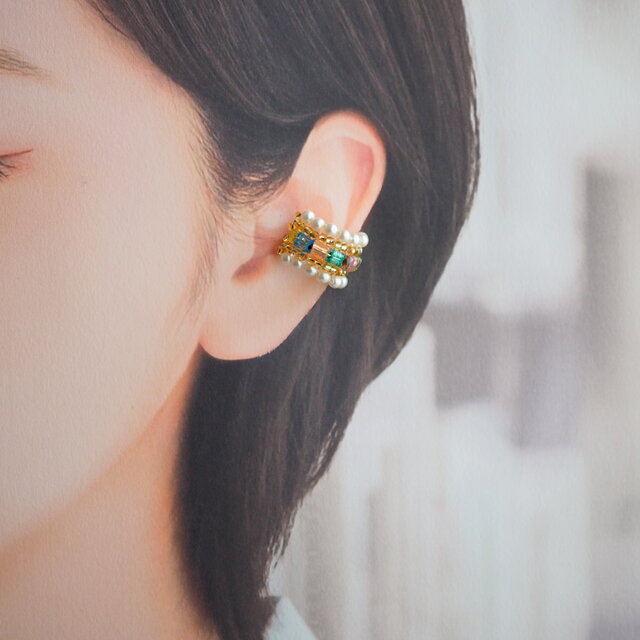 カラフルキャンディスクエアビーズとパールのイヤーカフ・小【受注】