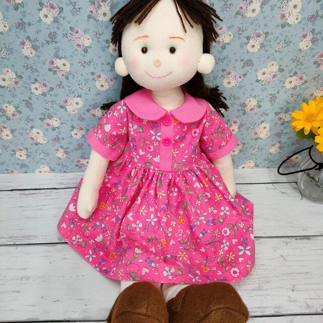 【年代もの】着せ替え人形2体＋洋服 セット販売 サンディーちゃん『昭和レトロ着せ替え人形』2体セット - メルカリ