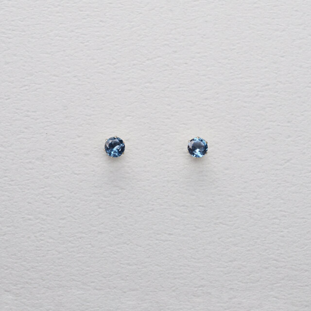 つけっぱなしOK! ロンドンブルートパーズ スタッドピアス 宝石質AAA サージカルステンレス 金属アレルギー スキンピアス