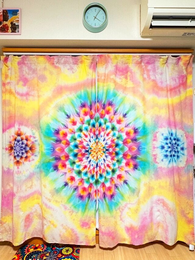 タイダイ カーテン 美しい幻想的な大曼荼羅 HD25-11