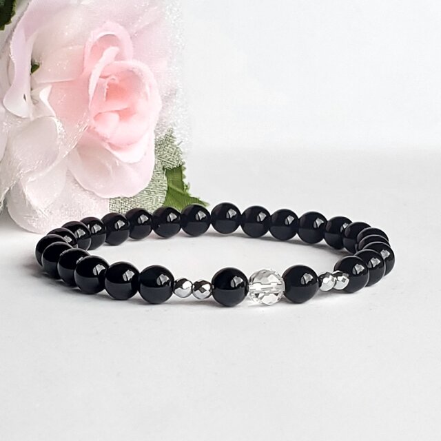天然石＊ブレスレット＊オニキス&水晶×ヘマタイト＊スリム＊お守り＊細め＊天然石ブレスレット＊スタイリッシュ＊上品 　