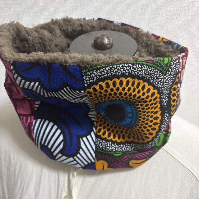✳︎ハンドメイド✳︎ふわふわネックウォーマーアフリカン生地パッチ 