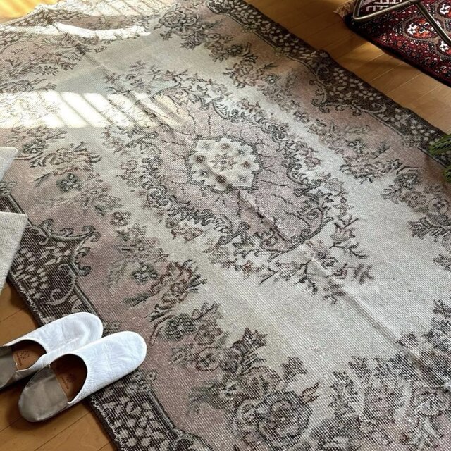 Weekend..】ヴィンテージラグ ベージュ ピンク トルコ Weekend