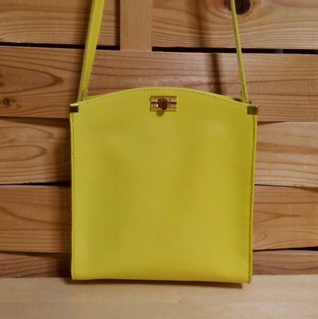 ★10周年感謝セール！800円OFF　ショルダーバッグ