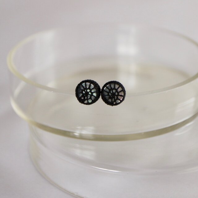 【shell】 studs ピアス BK