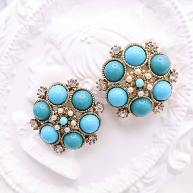 【アメリカ買付】ターコイズブルー×パール フラワーモチーフピアス＊Classic Beauty 1950s-1960s