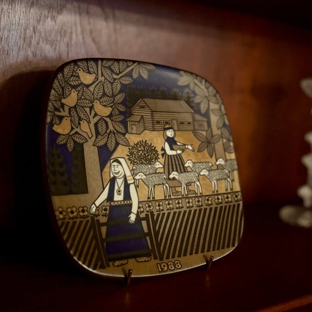 ARABIA Kalevala 1988 アラビア カレワラ イヤープレート 1988年 (外箱あり)