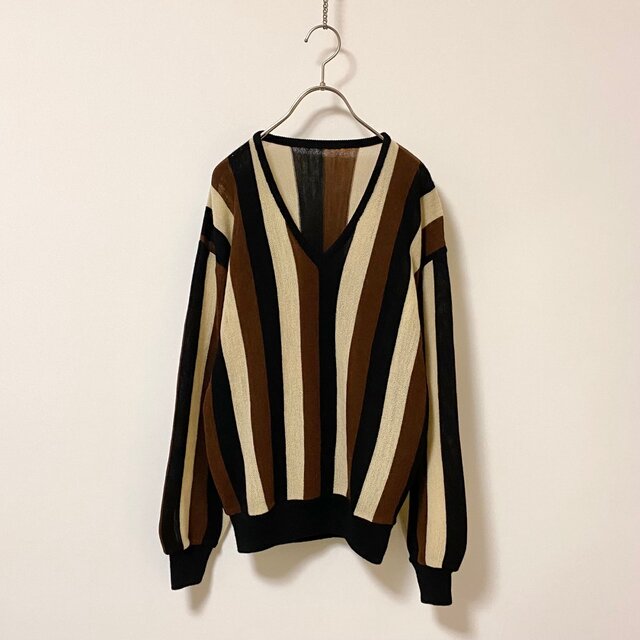Vintage retro stripe design knit sweater