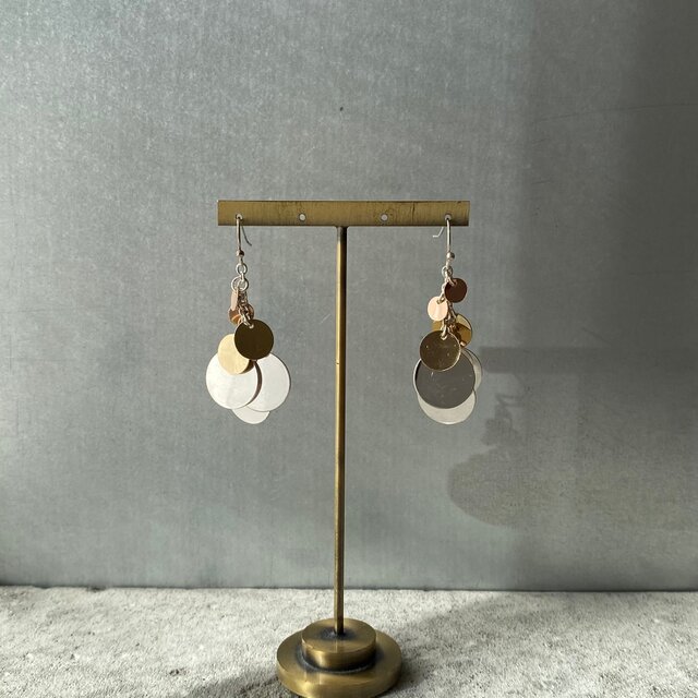 Vintage 90s-00s USA retro circle metal pierce