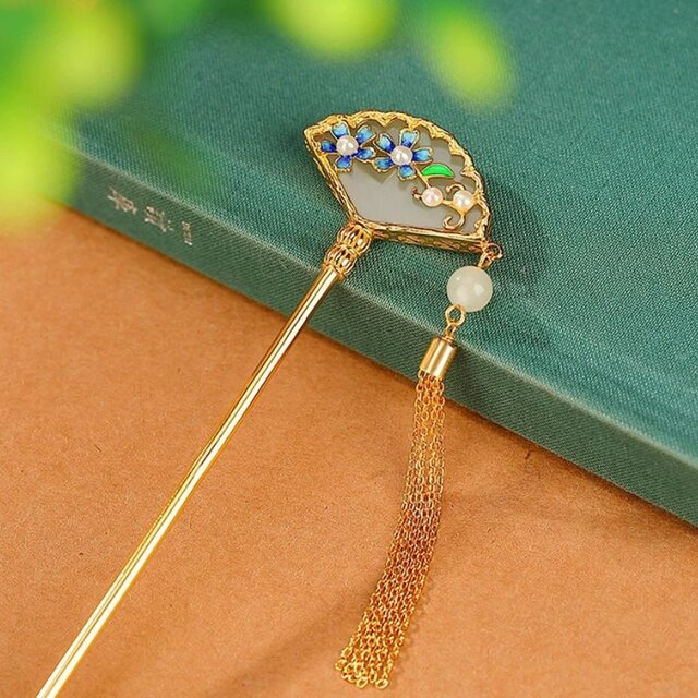 扇子の簪 - 光沢のある七宝焼きの色合いが上品さを際立たせ　K201