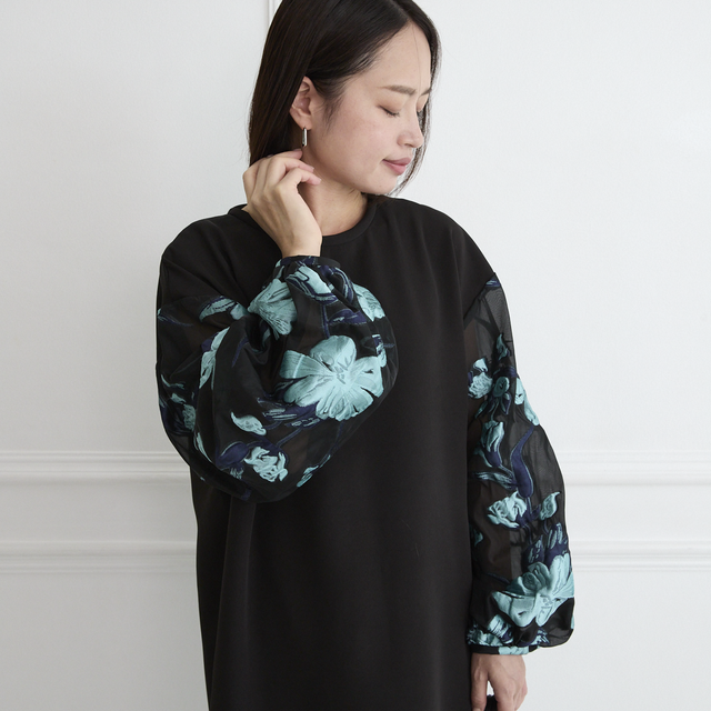 【丈調整できる✨】立体感ある花柄ジャガード シアースリーブ 異素材バルーン袖 ワンピース　ブラック　0769