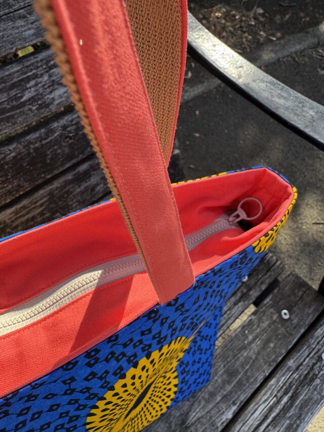 アフリカ布保冷バッグ40 | iichi 日々の暮らしを心地よくする