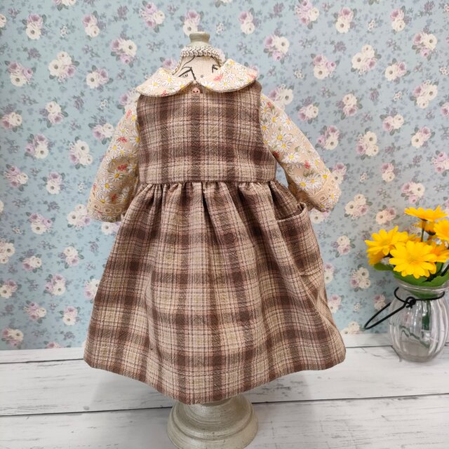 着せ替え人形の服　㉒　<春まつ雪うさぎ>