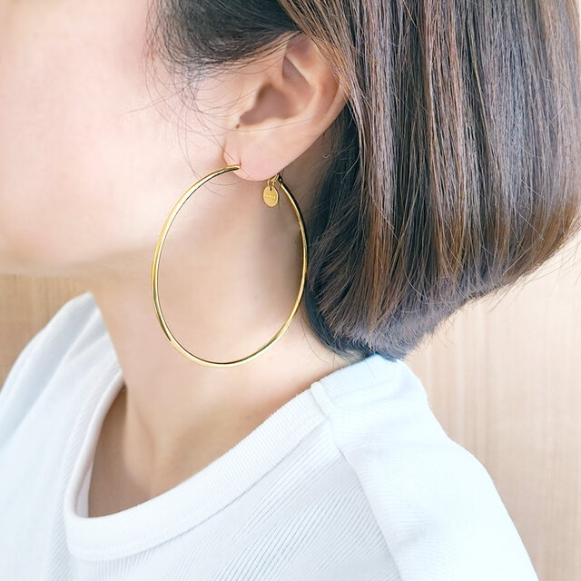 SUS316＊7cmフープピアス[Simple hoop & coin/Gold]刻印 コイン サージカルステンレス 金属アレ