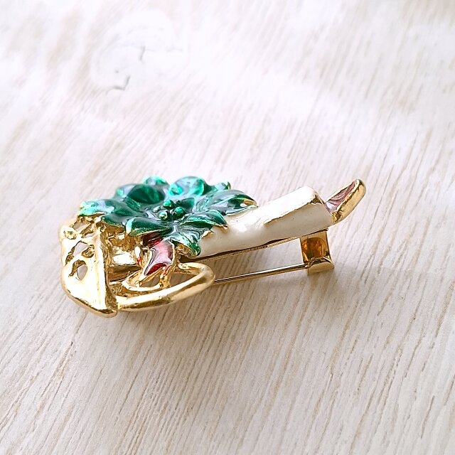 christmas candle poinsettia ヴィンテージブローチ | iichi 日々の