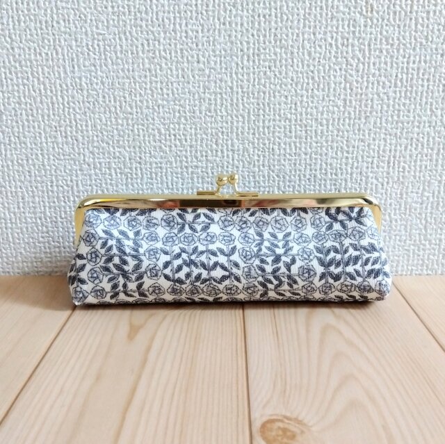 2062.ハンドメイド　16.5cmがま口ペンケース　フランシュリッペ リバティ がま口ペンケース 口金16.5cm 薔薇 スリーピングローズ