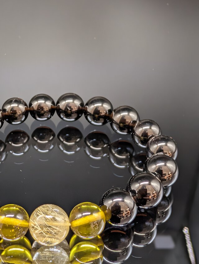 最強金運・守護・健康】ゴールドルチルクォーツ・グリーンアンバー