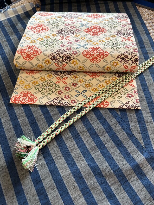 紬に型染　七宝繋ぎ　アップサイクル品