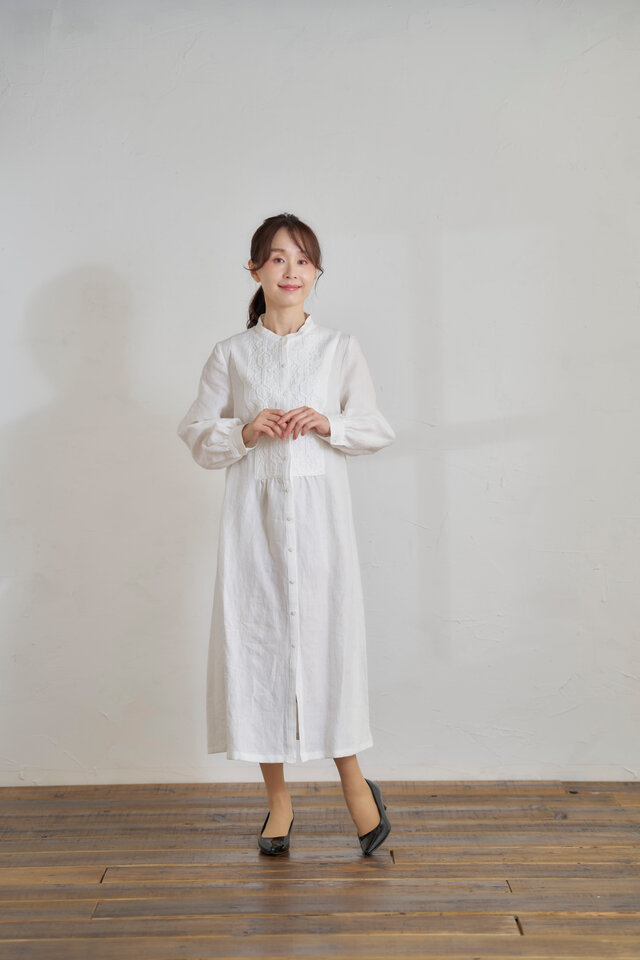 ヨークオリジナルトーションレースリネンワンピース ホワイト Atelier
