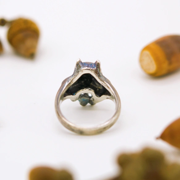 もぐもぐ!森のリスさん•リング【スターリングシルバー製/動物モチーフ