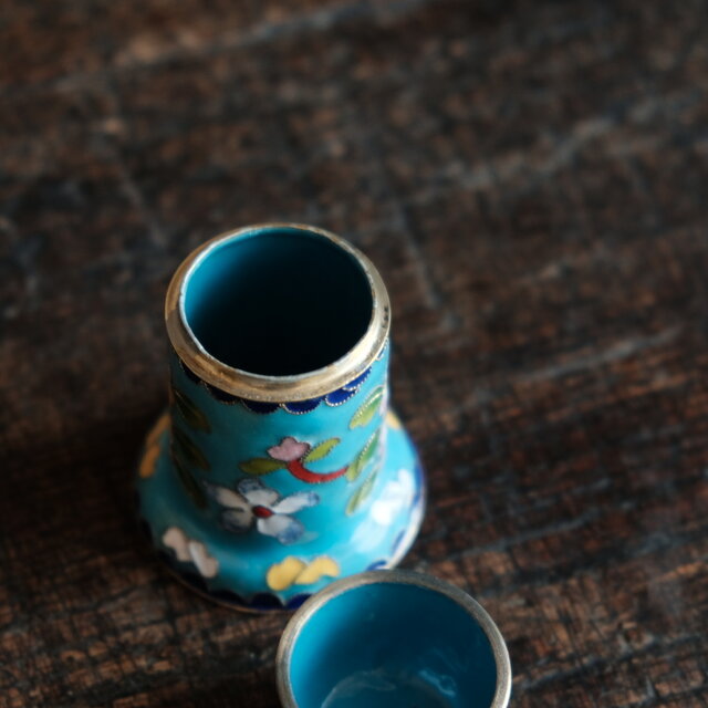 水色に草花◇中国七宝焼 小物入れ 楊枝入れ チャイナレトロ シノワズリ