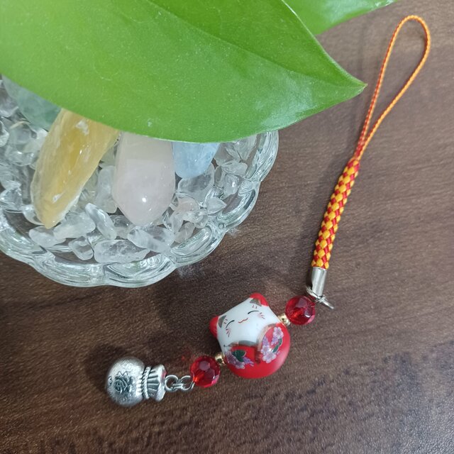 福猫ฅ•ω•ฅ✿ストラップ チャーム レッド赤 ハンドメイド No.1420