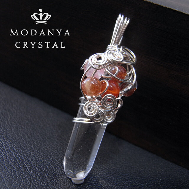 ポイント水晶+サンストーン+カーネリアンのワイヤーペンダントトップ1486