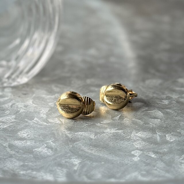 Y1208-ヴィンテージイヤリング U.S.A. Gold Tone Coffee Bean Tiny